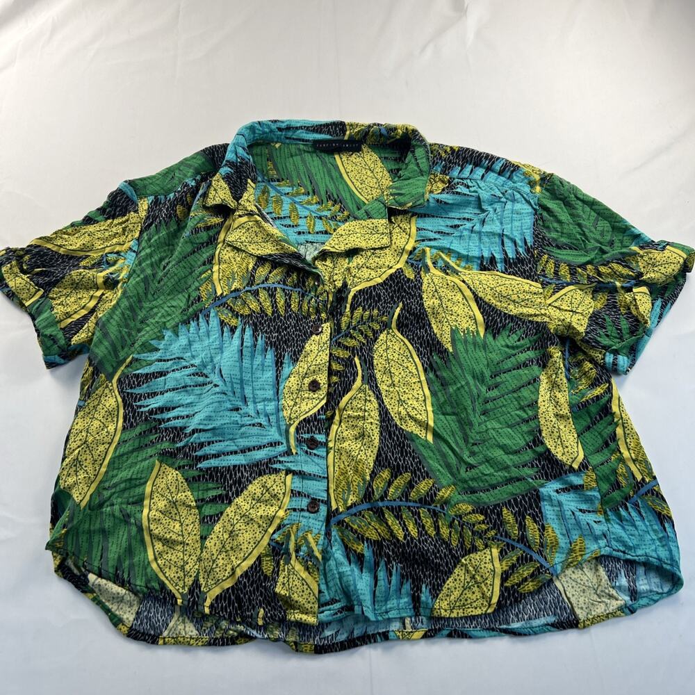 Jane+Delancey short-sleeved blouse with tropical leaf print, size XL
